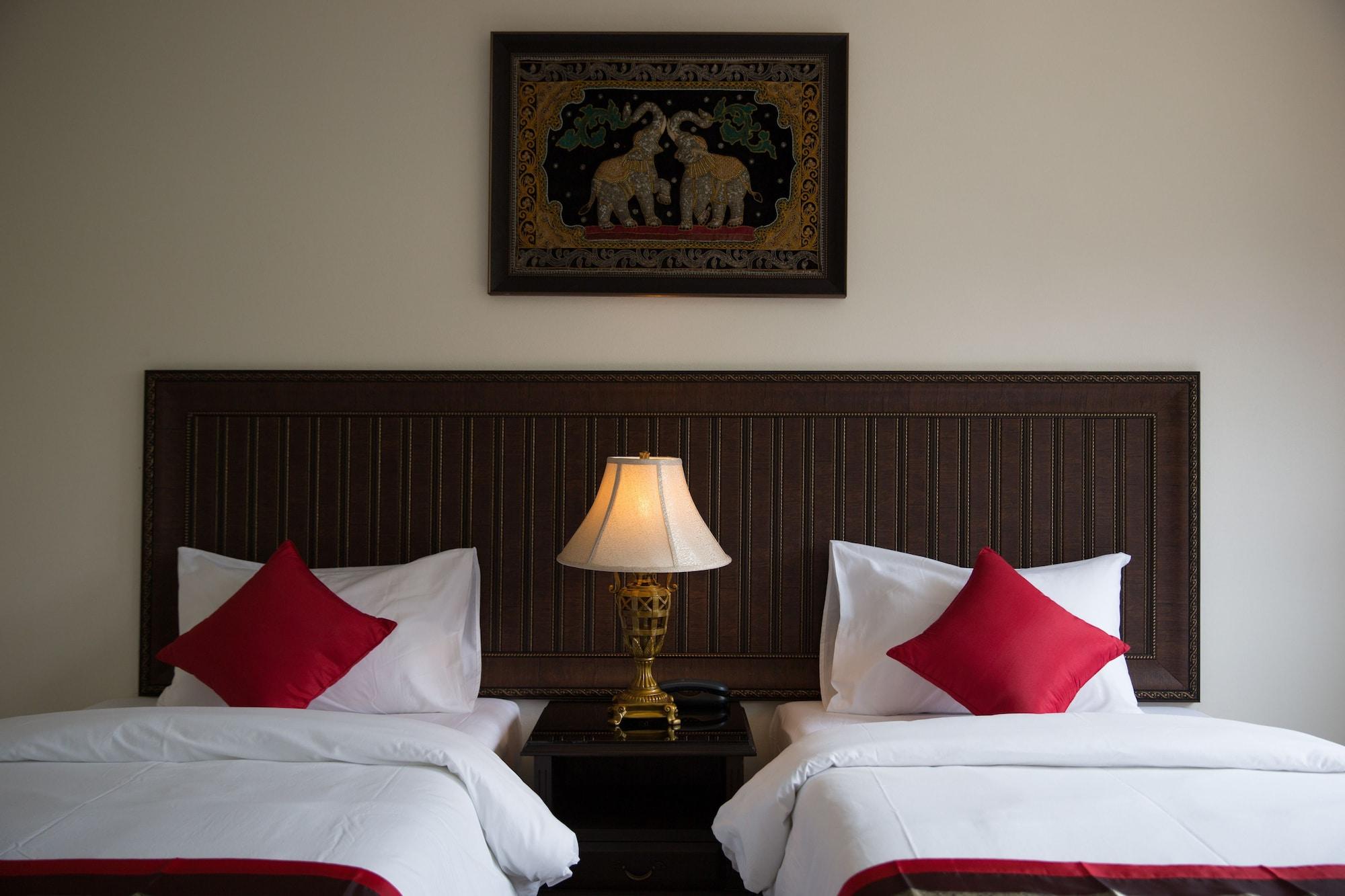 True Siam Rangnam Hotel Бангкок Экстерьер фото